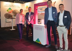 Growers who want to switch to LED can turn to Hortilux for a new fixture.